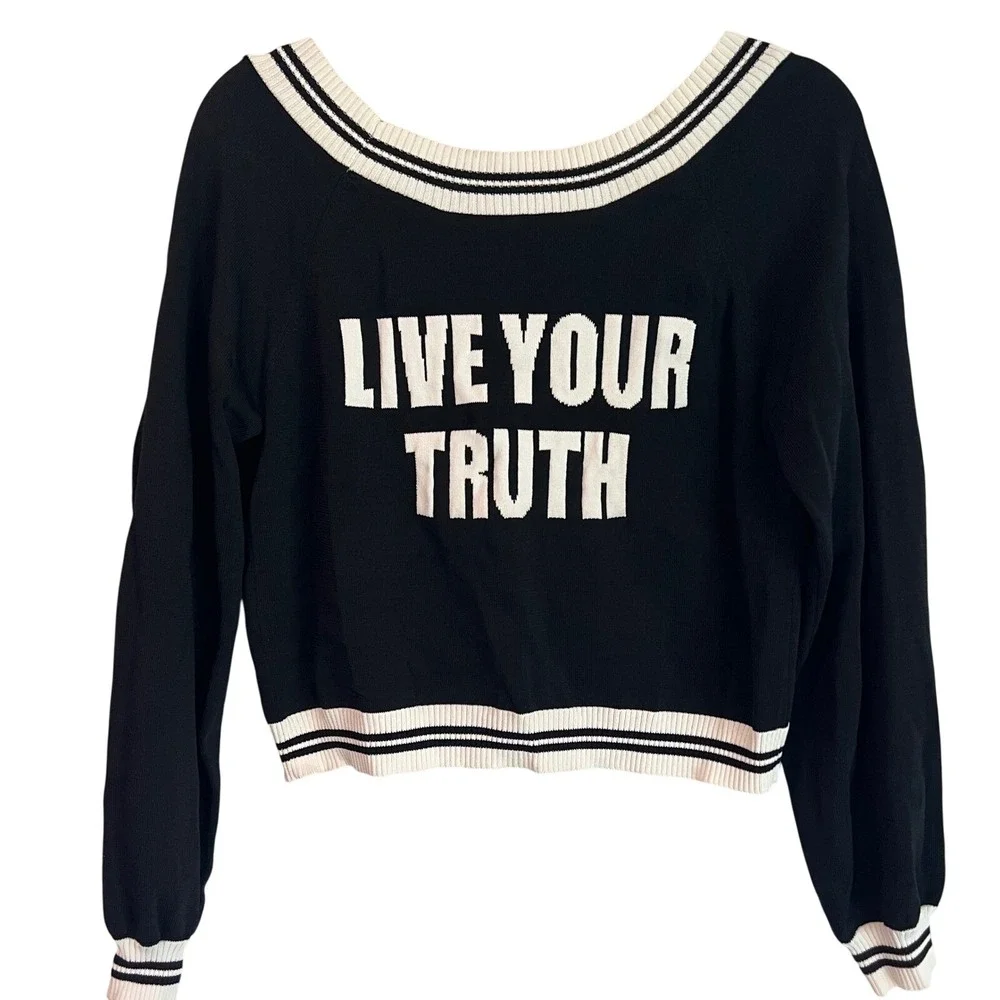 Live Your Truth Cropped V-Neck‎ Stretchy Black Sweater White Trim Junior Size L